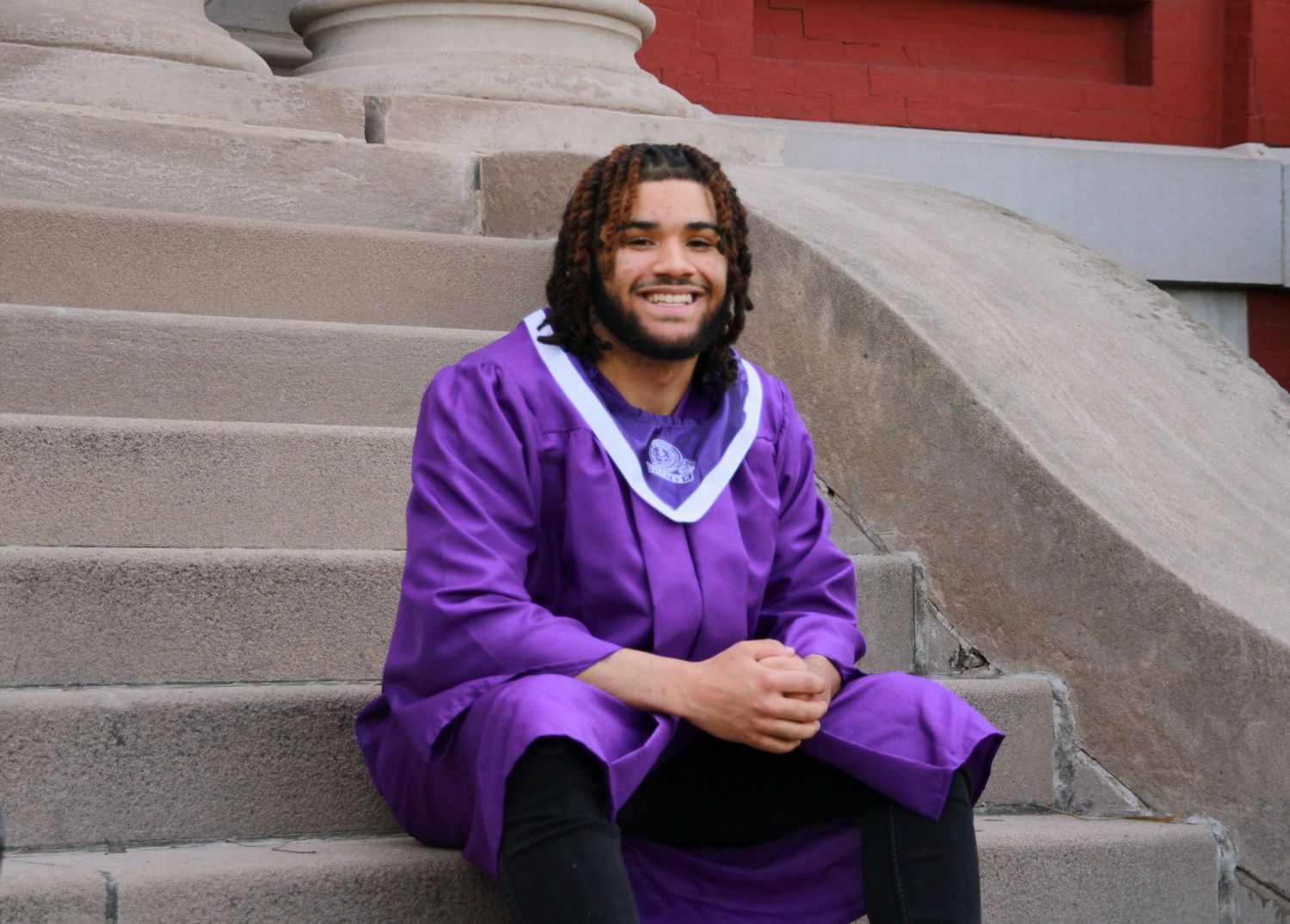 senior 2025 portrait