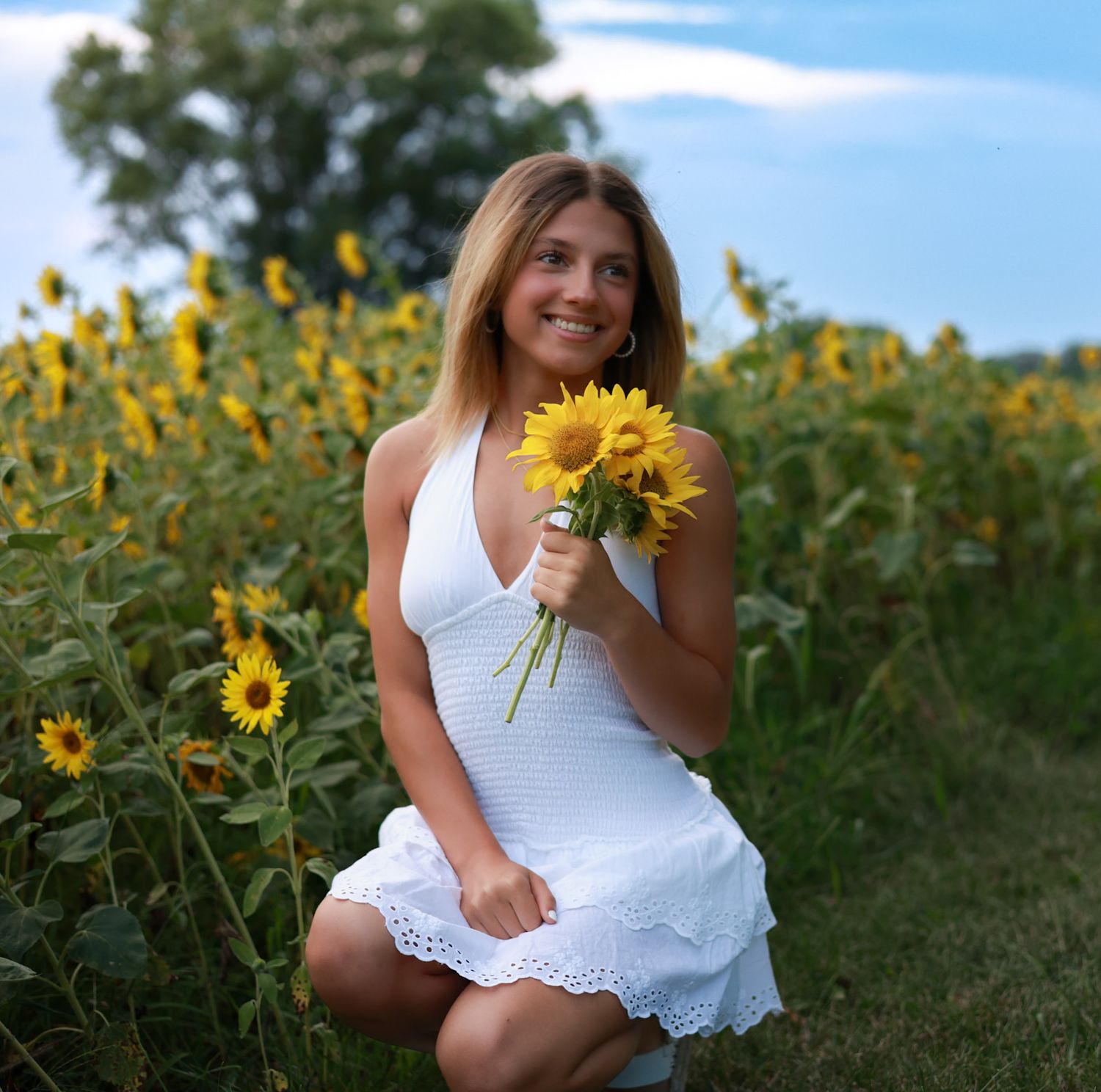family photography crown point indiana sunflowers senior 2026 photos picture