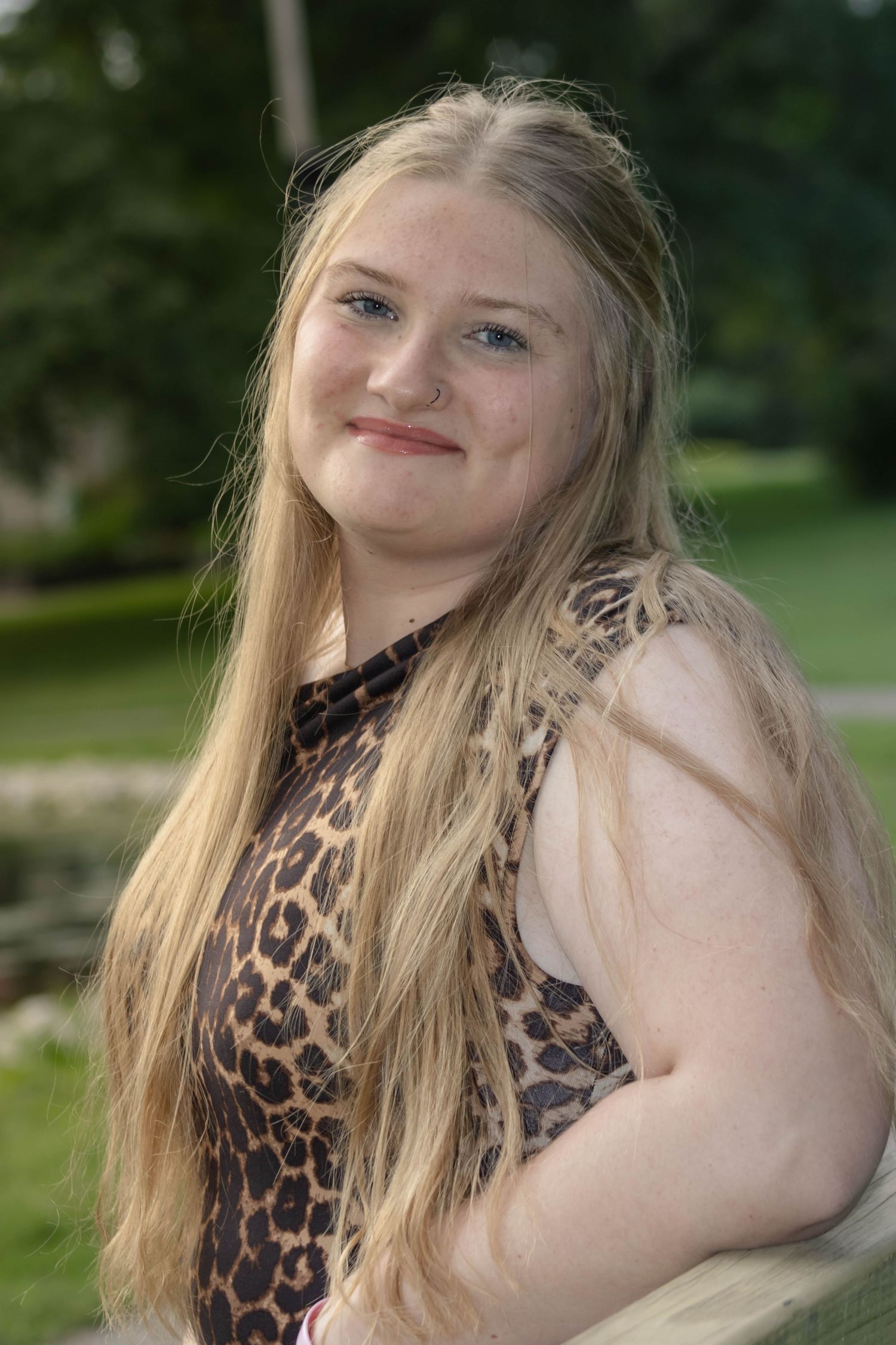 Senior pictures at Crapo Park in Burlington, Iowa