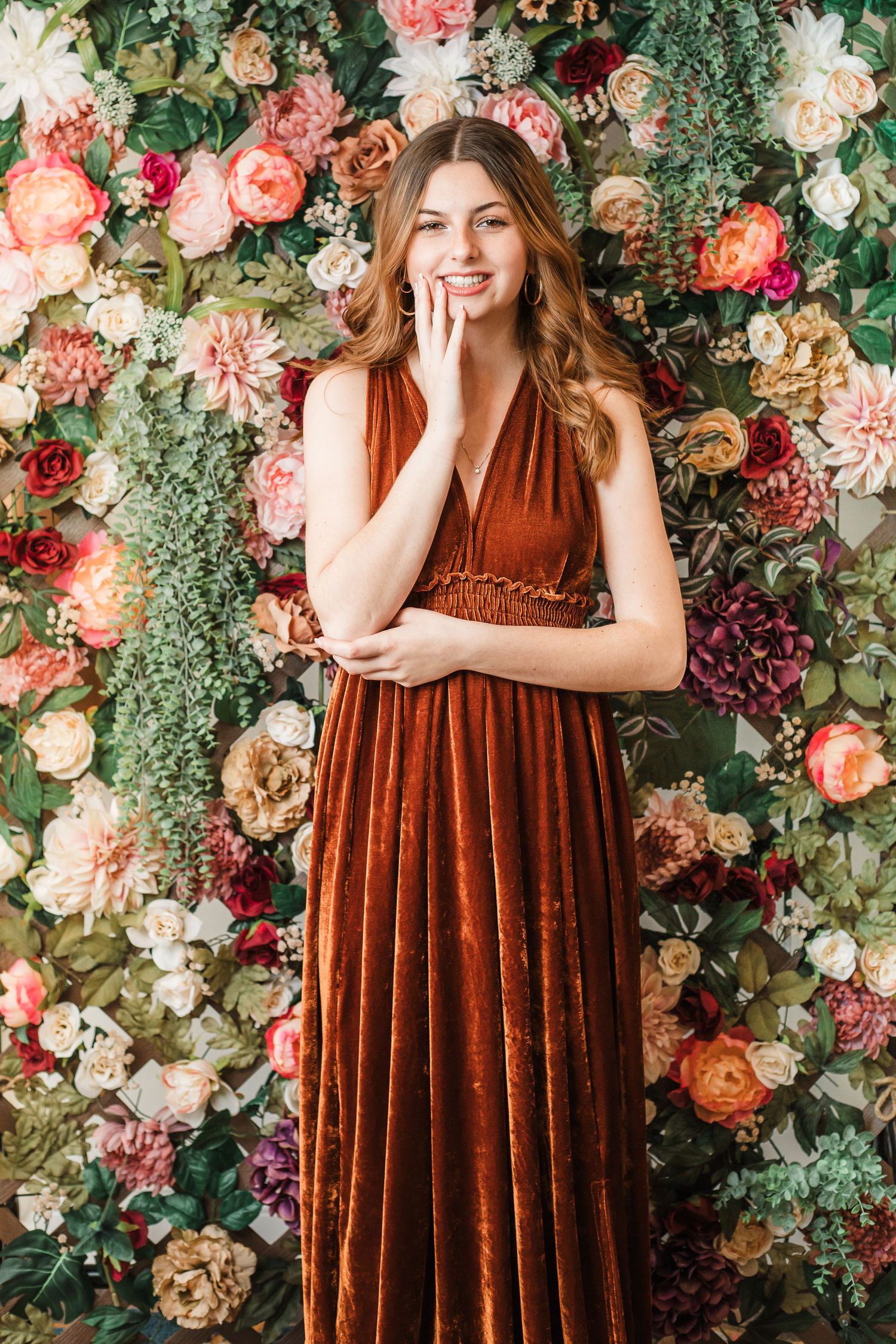 Flower Wall Senior Photographer