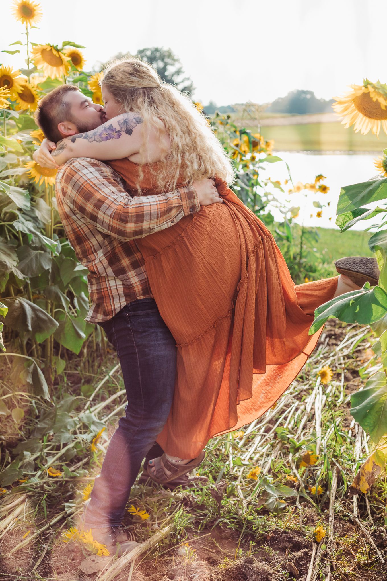 Couples Sunflower Photography