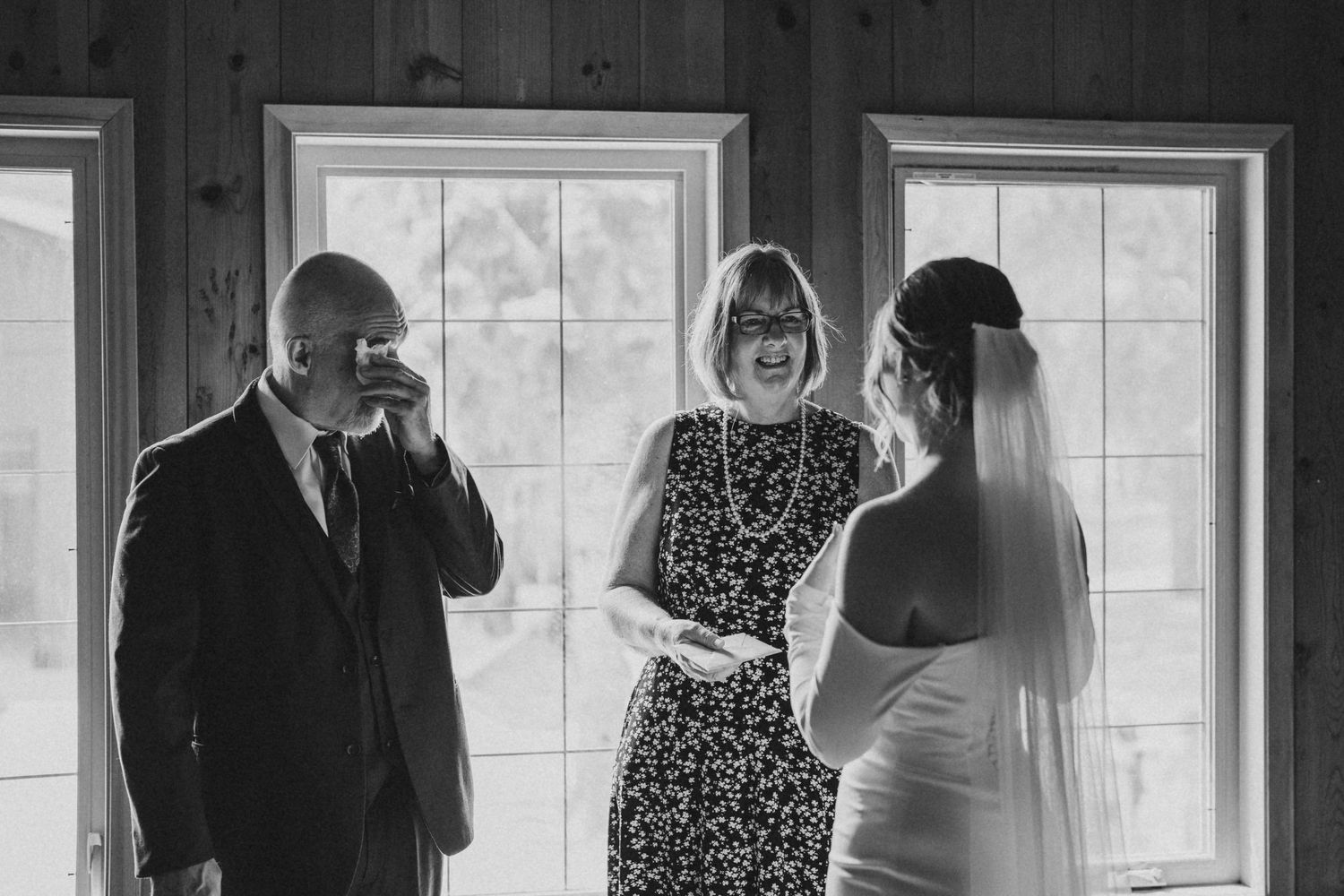 edmonton moment between parents and bride