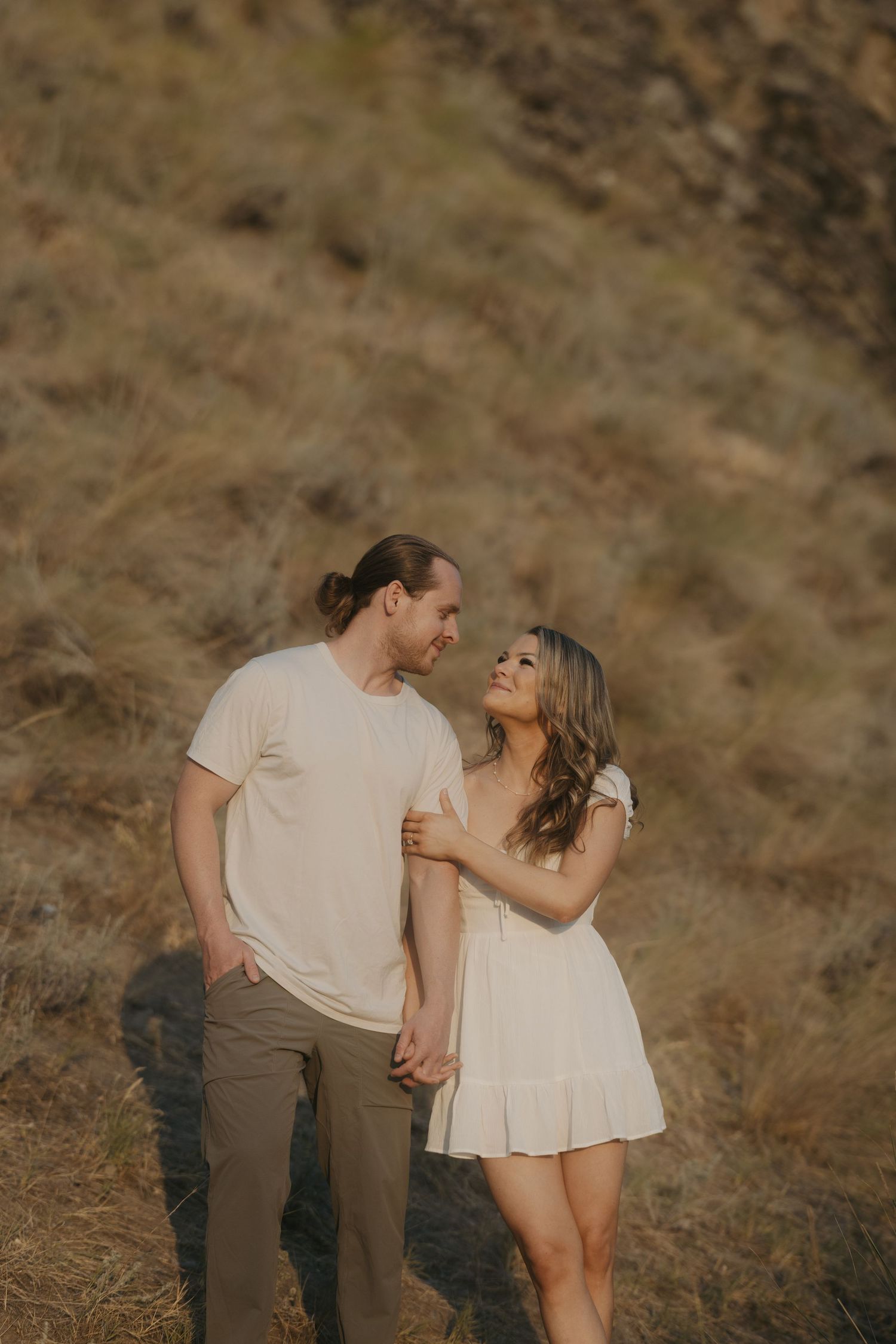 Kelowna couple photoshoot