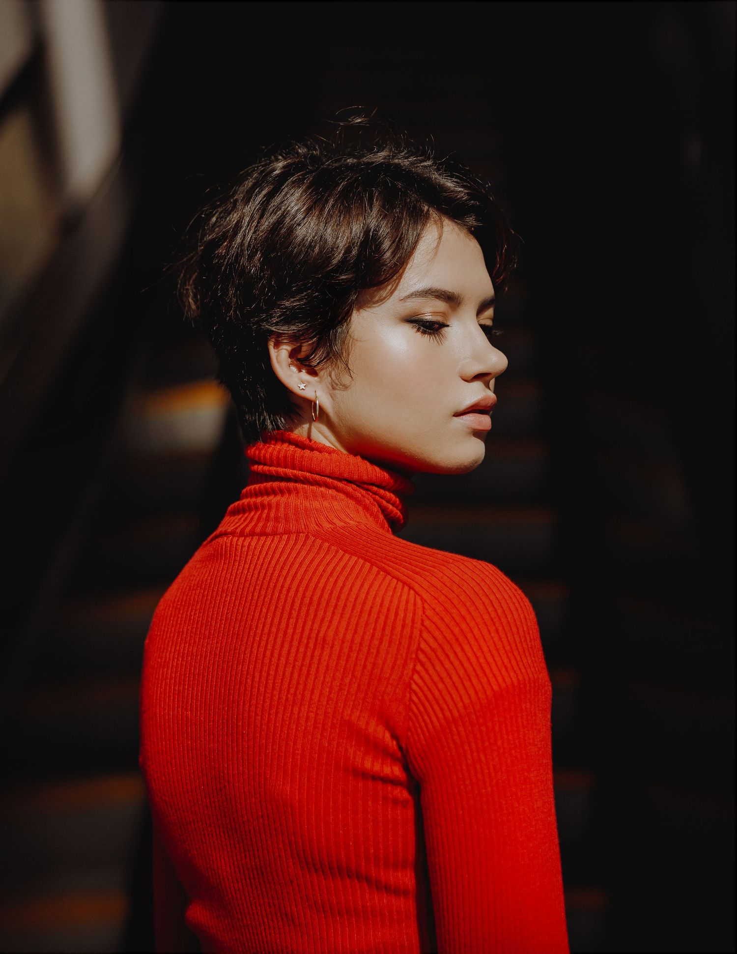 moody portrait in Edmonton captured by Marcu fotography