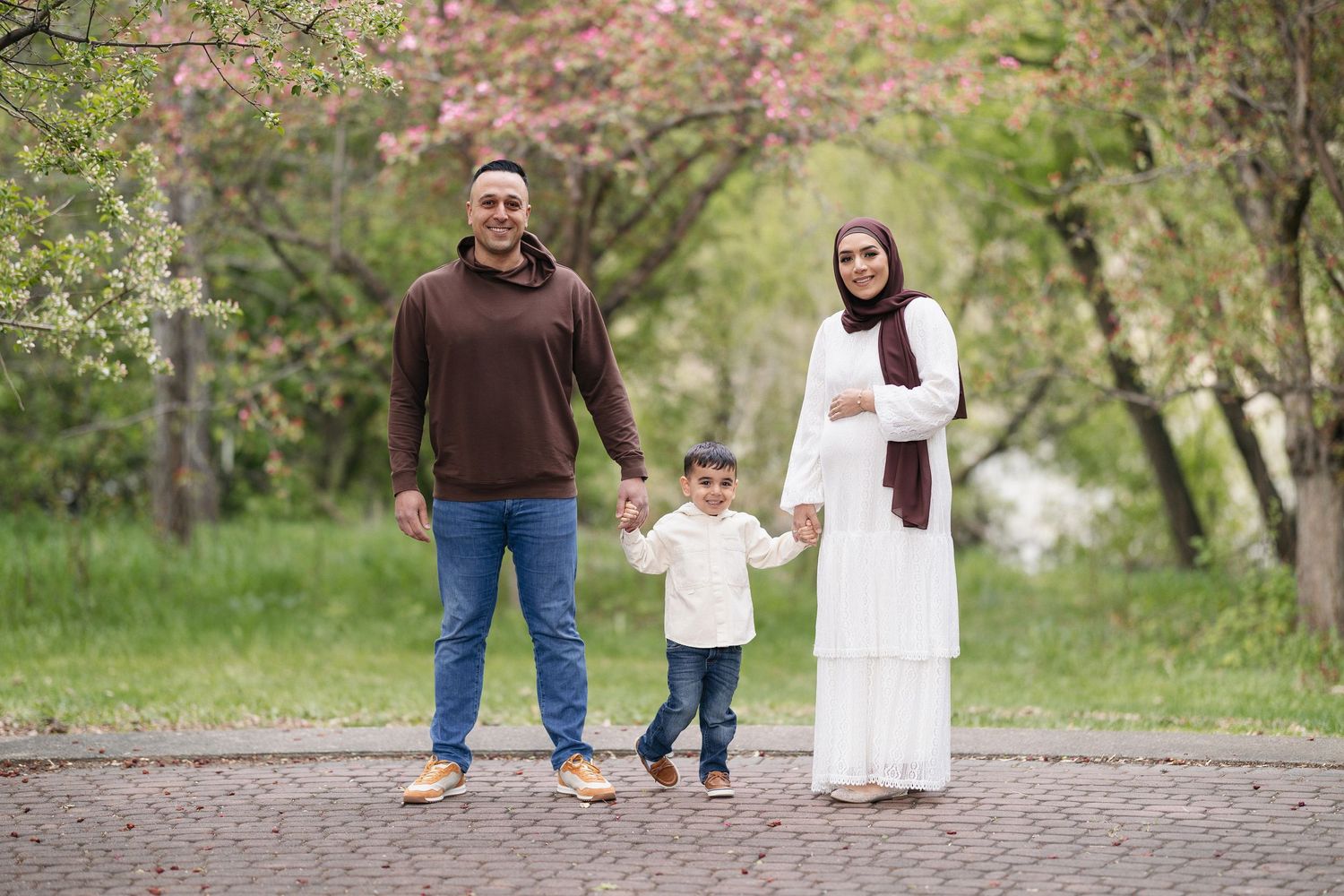 maternity session during blossom season in edmonton