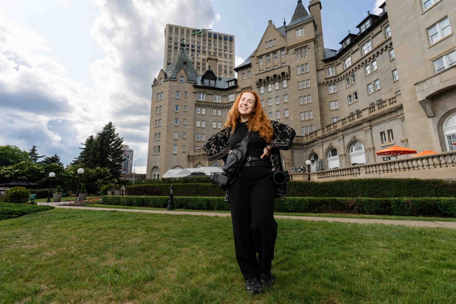 wedding Edmonton photographer at the Fairmont MacDonald