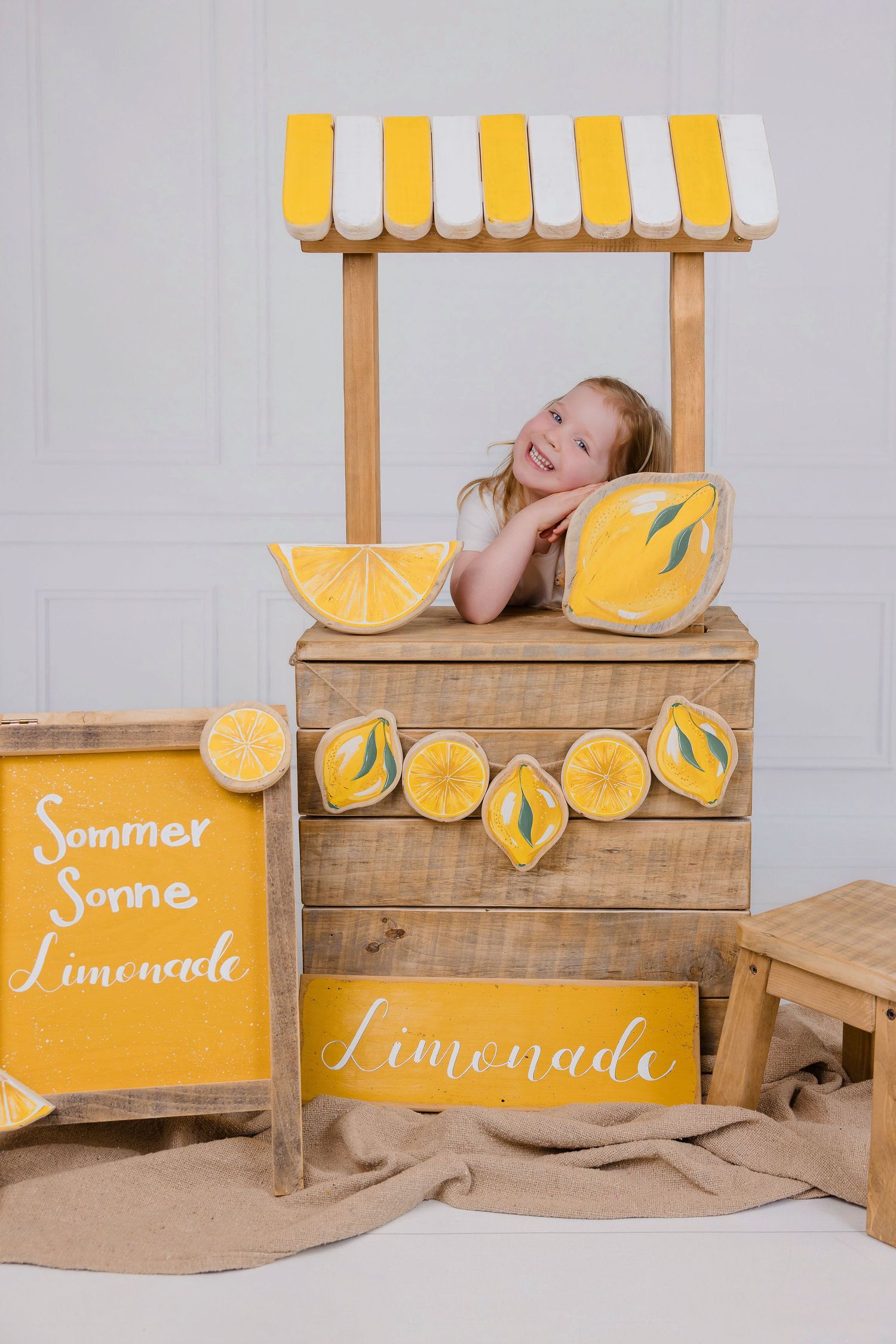 Innenset Limonadenstand, Kindergartenfotografie Augsburg, Ulm, München, Allgäu