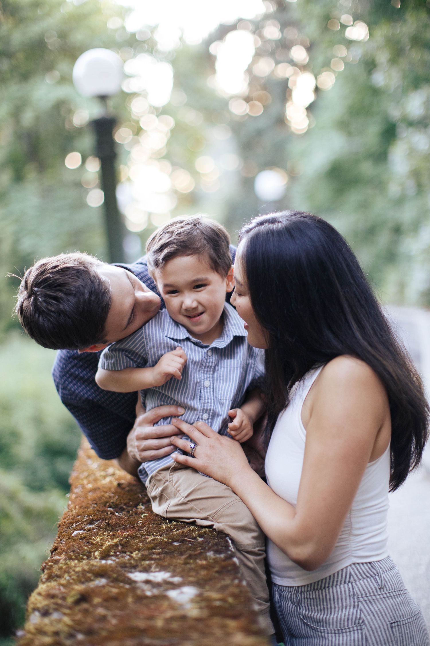 Seattle family photographer: A family of three at a photo shoot the Washington Park Arboretum in Seattle