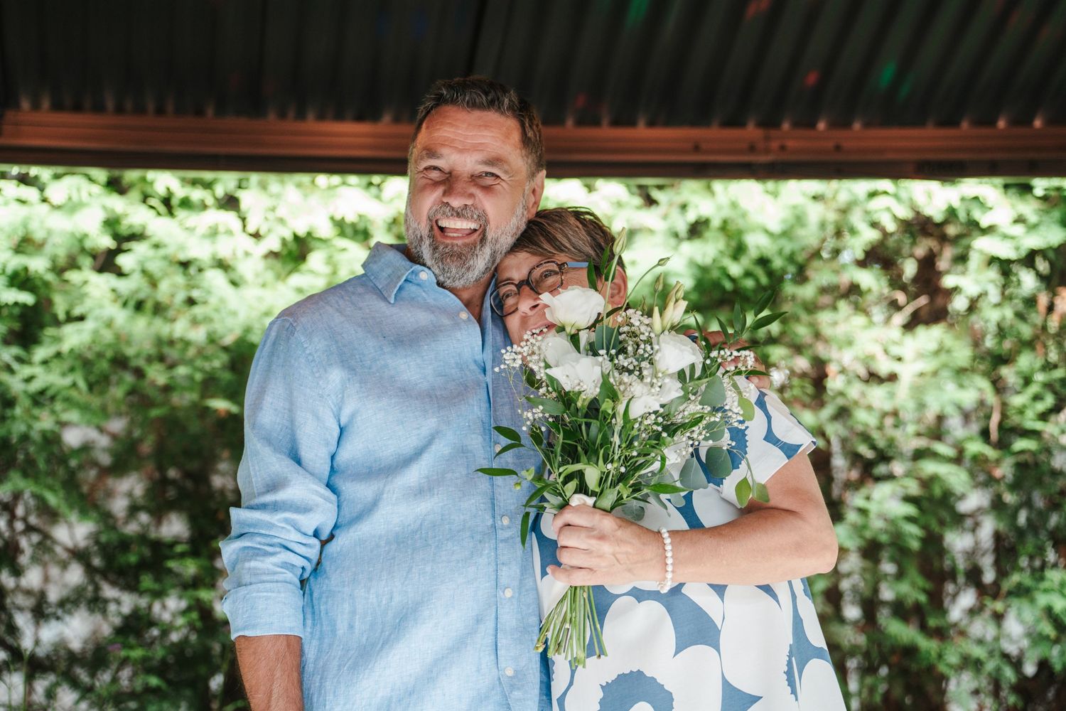 photogrpahie d'un couple lors de leur mariage