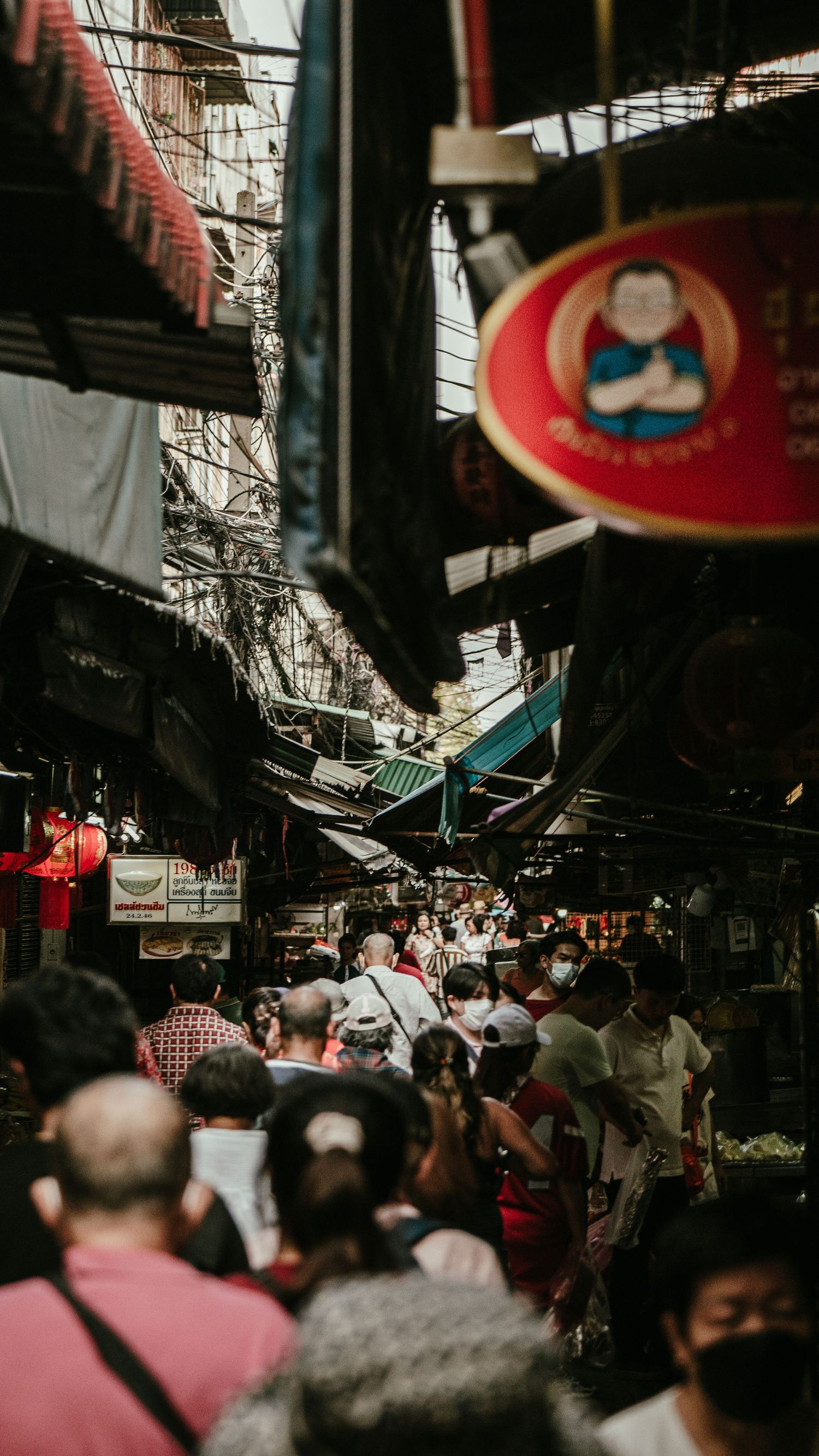photo de ruelle touristique en Thailande