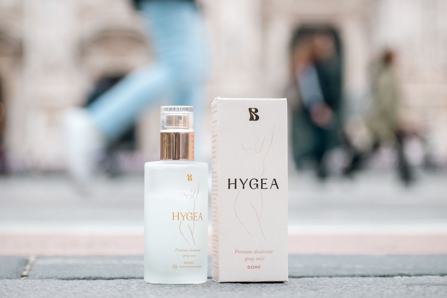 Showcase your products with high-quality urban product photography in Milan. Modern, stylish, and dynamic visuals that elevate your brand.
