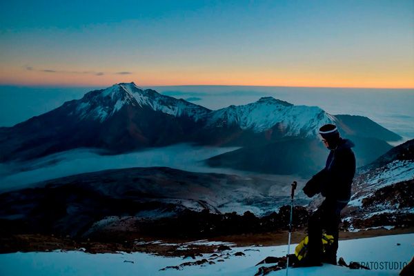 Adventure photography in the Peruvian Andes — expedition photography tours with Javi Storyteller, capturing remote landscapes and mountain
