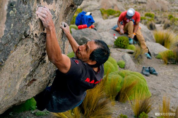 Adventure photography in the Peruvian Andes — expedition photography tours with Javi Storyteller, capturing remote landscapes and mountain