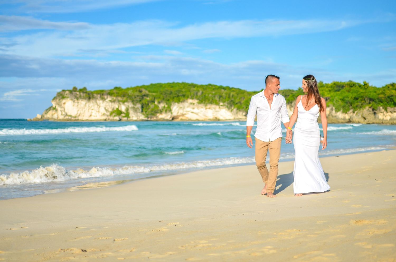 WEDDINGS PHOTOSHOOT IN PUNTA CANA - LOVE STORY