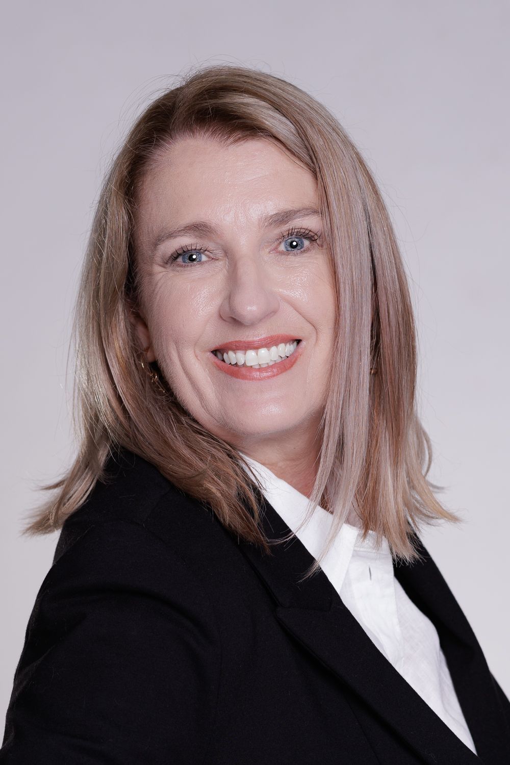 Headshot photographer Wollongong, Headshot photographer Sydney, Modeling Portfolio Wollongong, Corporate Headshots Wollongong and Sydney