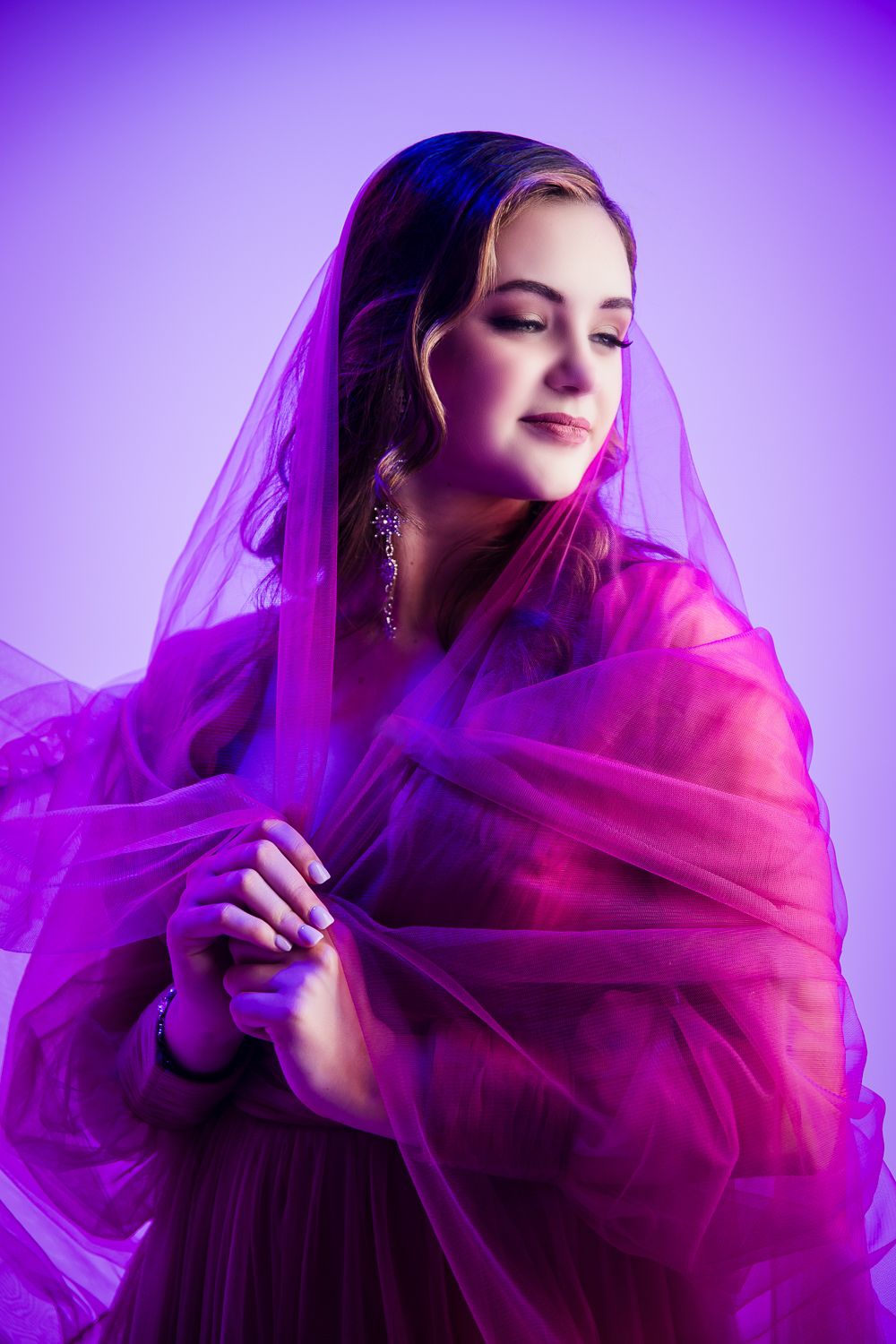 Woman draped in sheer purple veil. Wollongong Portrait Photographer, Wollongong Glamour Photographer