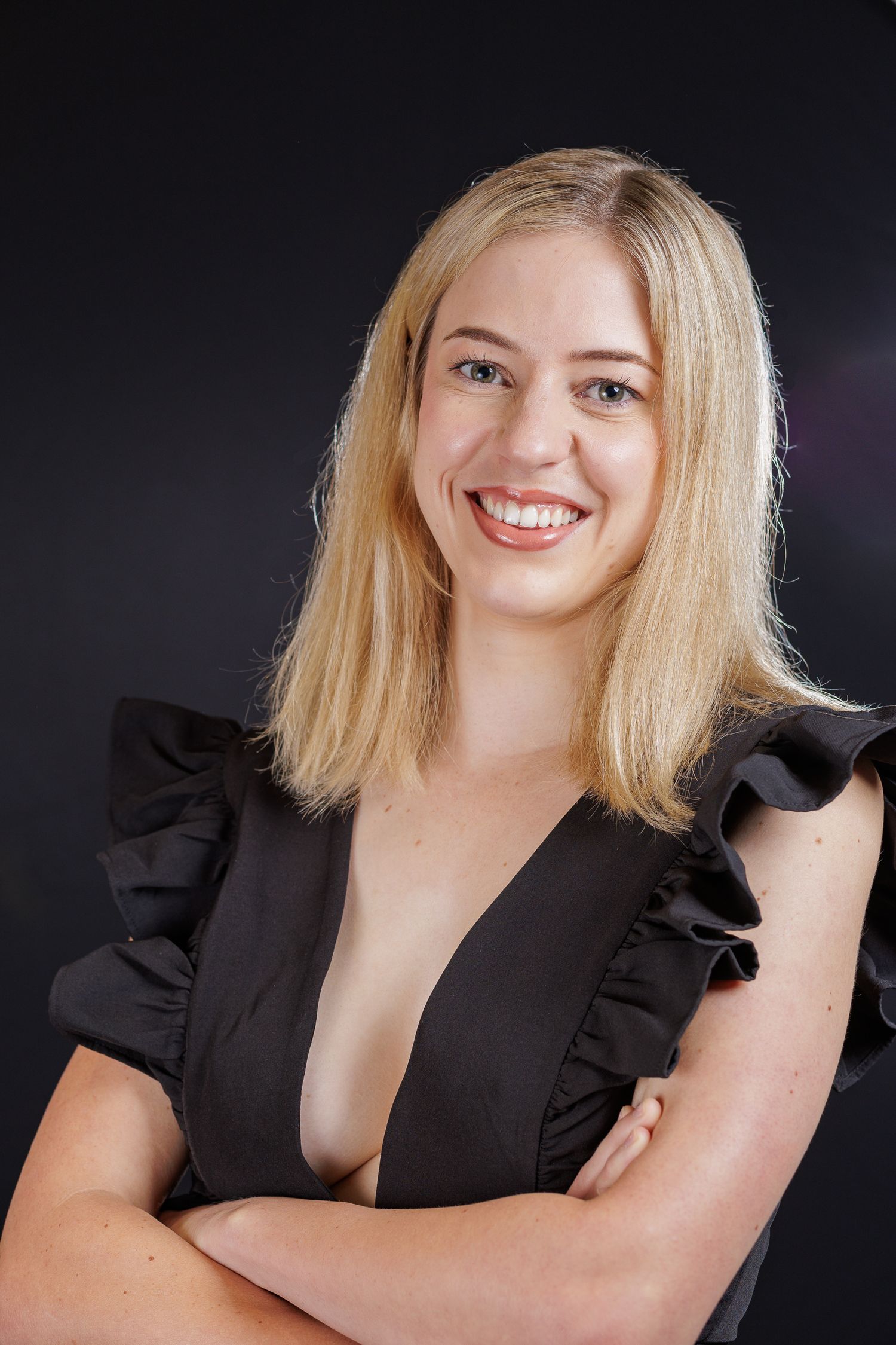 Headshot photographer Wollongong, Headshot photographer Sydney, Modeling Portfolio Wollongong, Corporate Headshots Wollongong and Sydney
