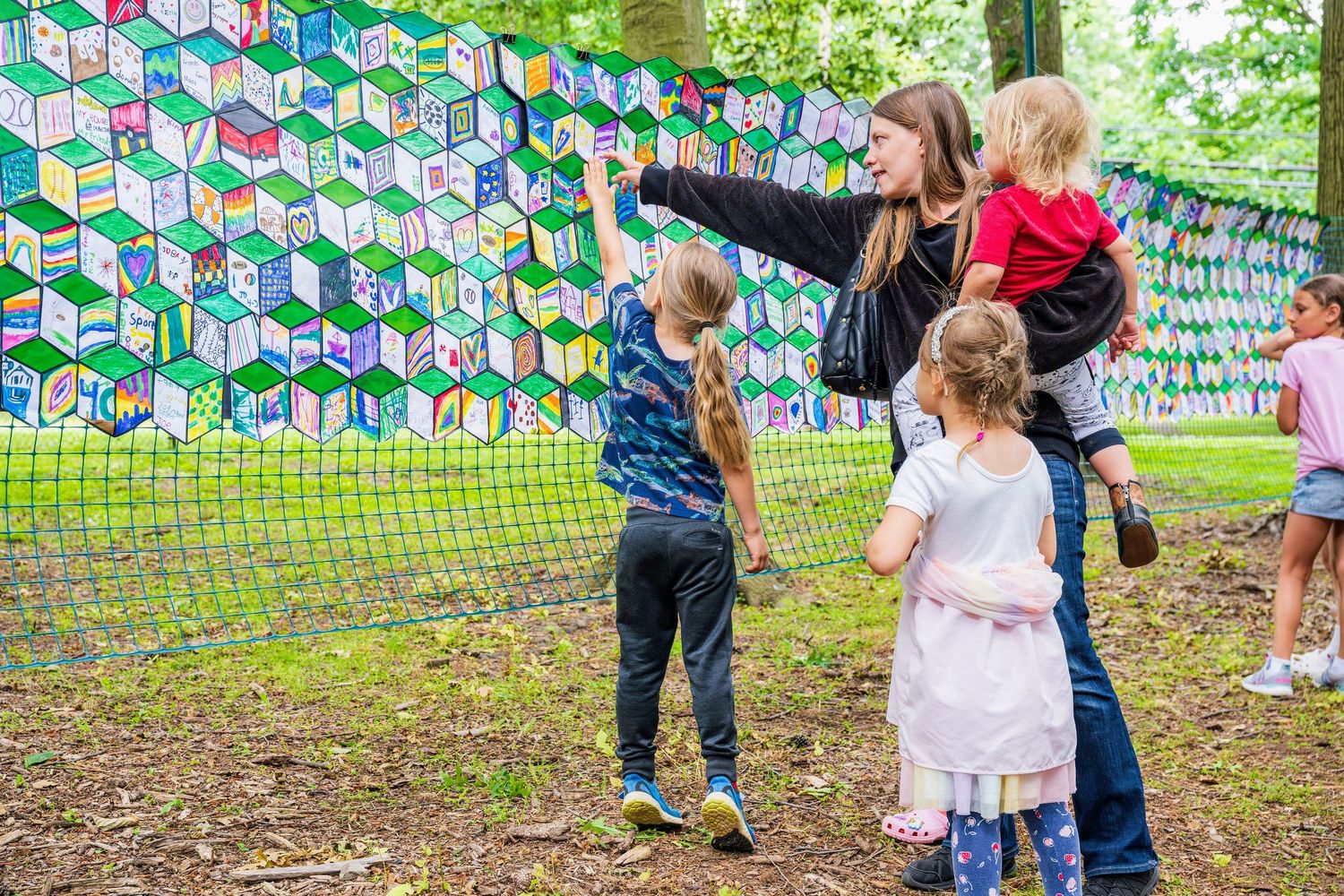 Arts celebration in Hllsdale, N.J.