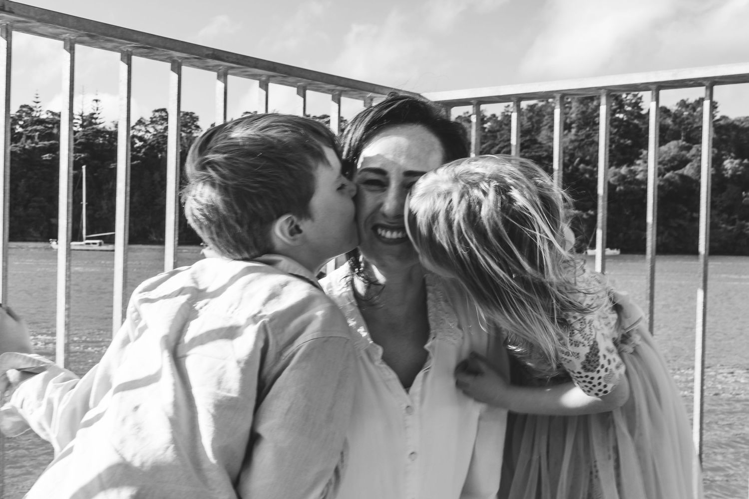 A lovely family photoshoot session at West Harbour, Auckland by YM Photography.