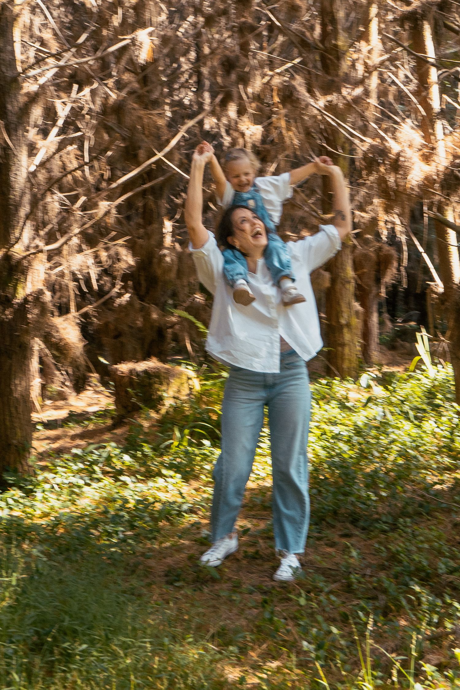 The sweetest mother and daughter family photoshoot session at Riverhead Forest, Auckland.