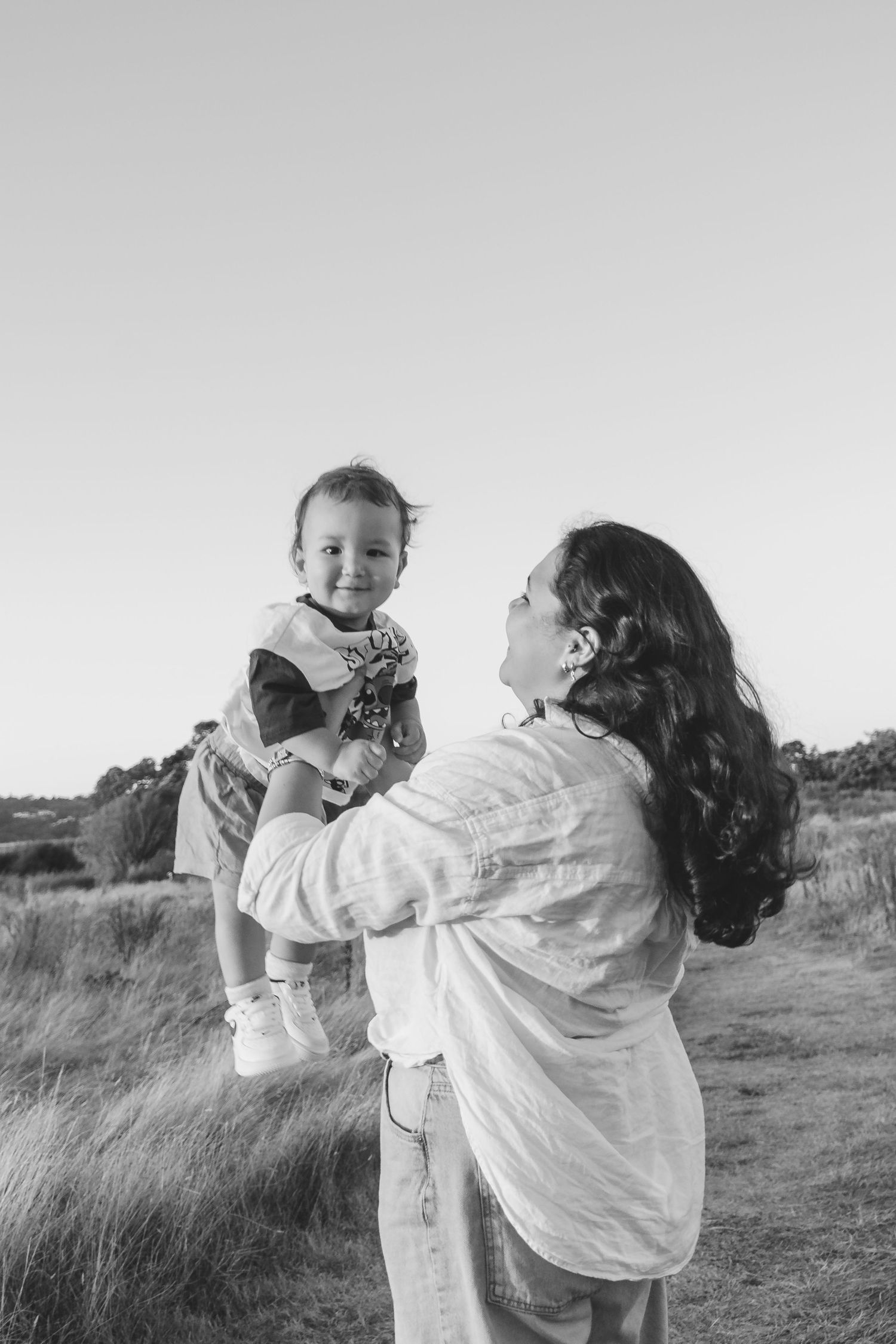 Family session at Ambury Regional Park during sunset