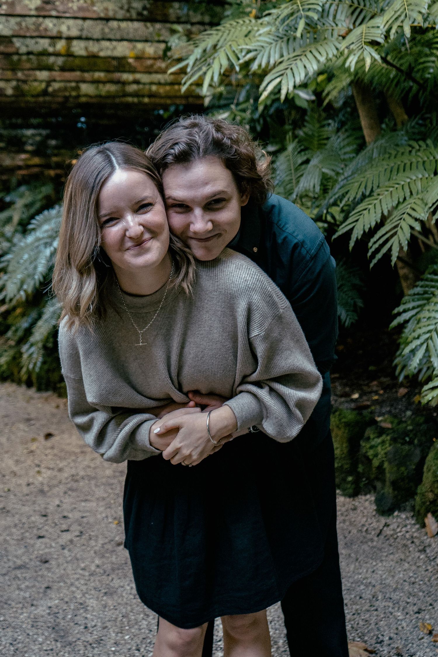 A romantic engagement shoot at the Fernery at Auckland Wintergardens by YM Photography.