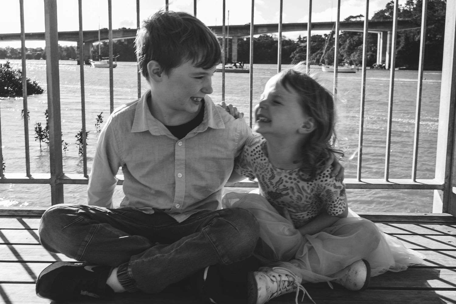 A lovely family photoshoot session at West Harbour, Auckland by YM Photography.