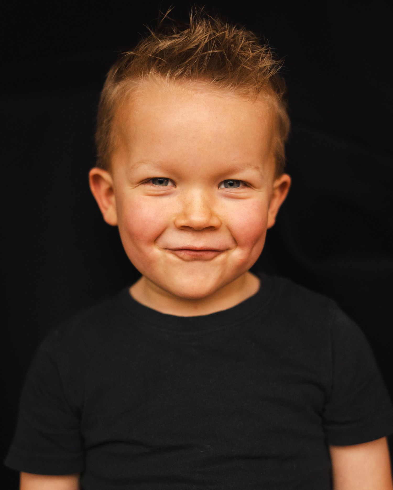 Gezinsfotograaf, kinderfotograaf, kinderfotografie, familiefotograaf, ommen, zwolle, hardenberg, overijssel, dalfsen, fotograaf aan huis