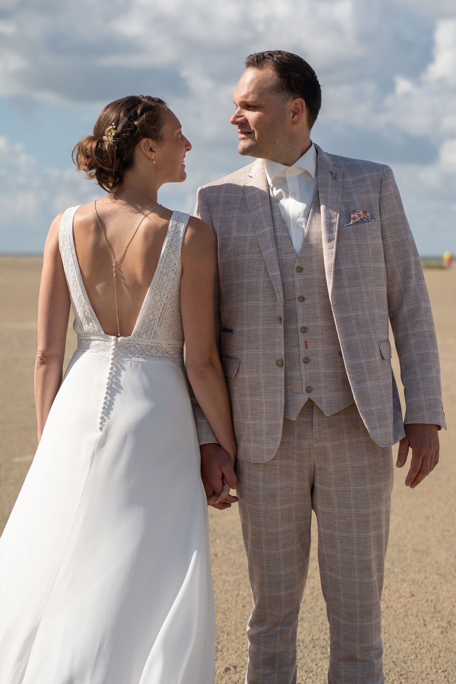 Bruiloft, trouwen, trouwjurk, trouwfotograaf, bruidspaar, trouwreportage, budget fotograaf, budget trouwfotograaf, professionele fotograaf