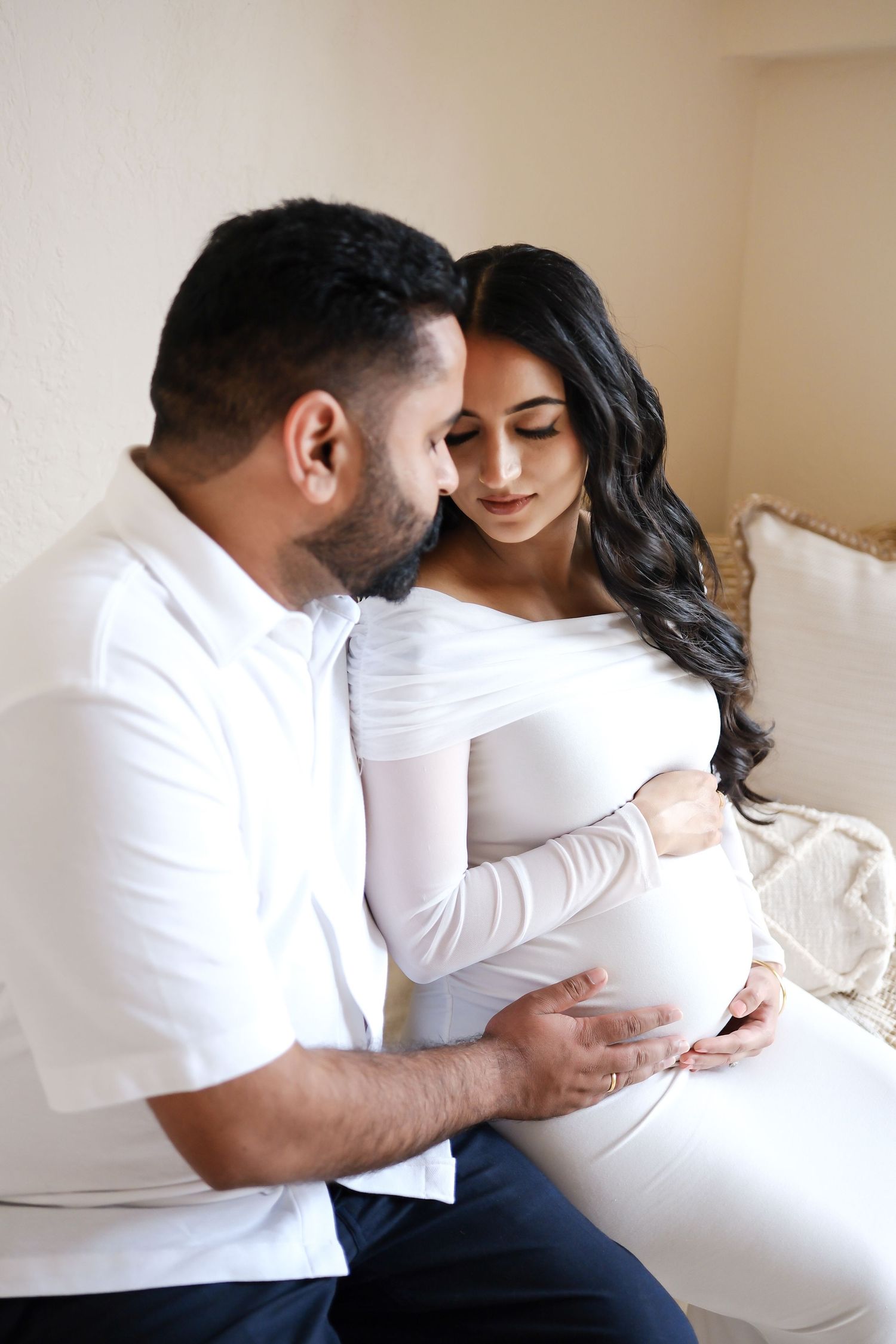 Maternity portrait Toronto, photographer, majestystudios, greater toronto area, family, Nadia, maternity dress, GTA, maternity dress