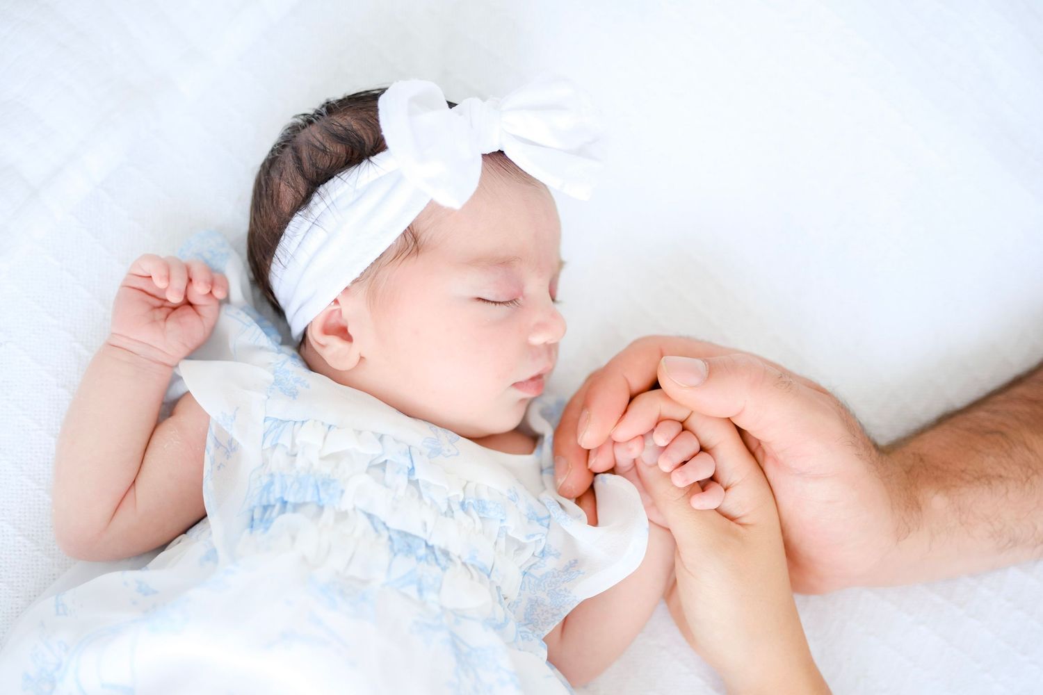 newborn photographer Toronto, majestystudios by Nadia, greater toronto area, family, newborn portraits, lifestyle, studio session, GTA, baby
