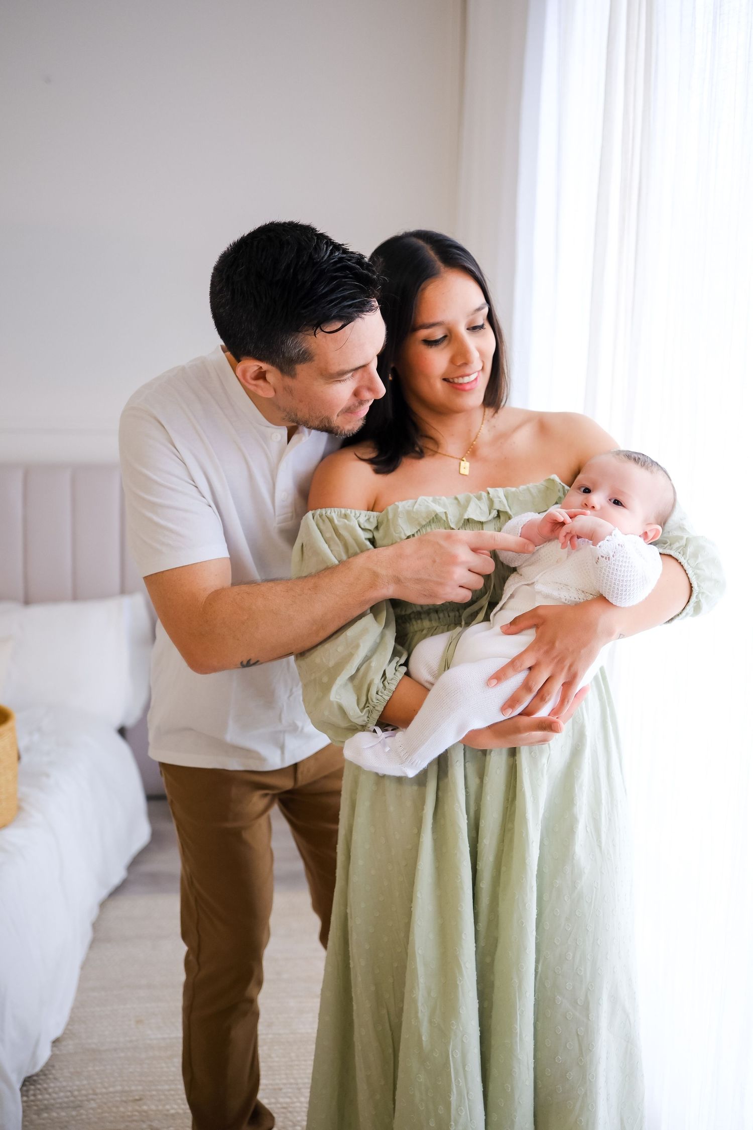 newborn photographer Toronto, majestystudios by Nadia, greater toronto area, family, newborn portraits, lifestyle, studio session, GTA, baby