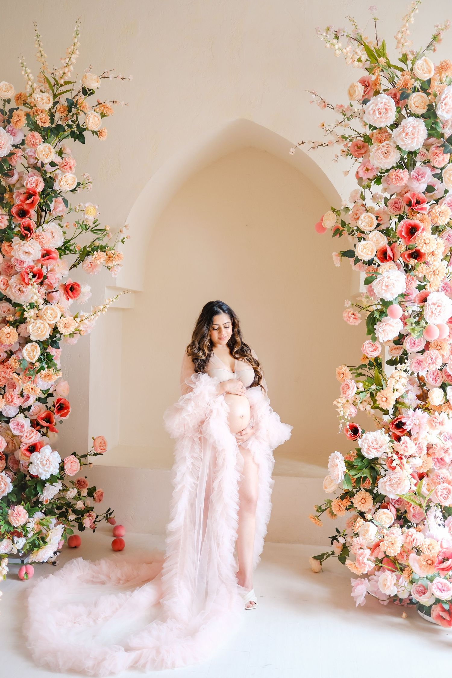 Maternity photographer Toronto, family portraits, Nadia, GTA, maternity dress, Majestystudios, capturing love & anticipation.