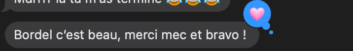 French text message complimenting beautiful photography work with congratulations.