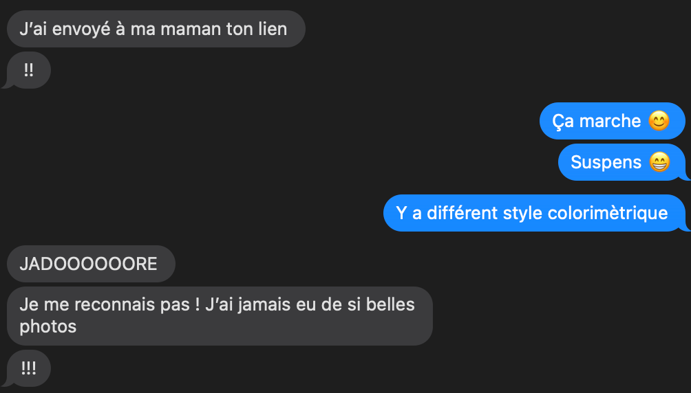French text message exchange where person says they don't recognize themselves and never had such beautiful photos.