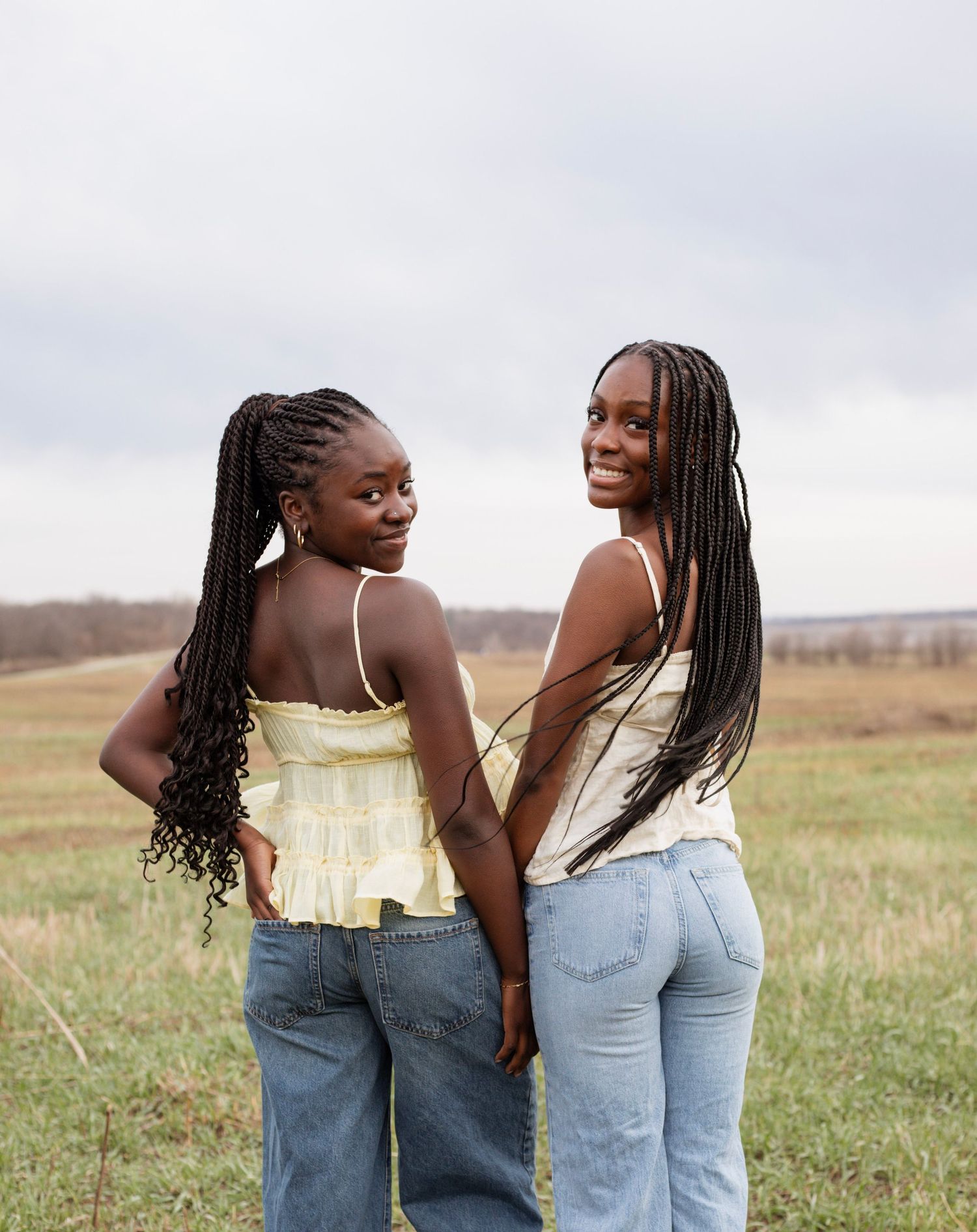 Engagement Photos and Senior photos in Des Moines, Iowa | Romantic & Timeless Couples Photography