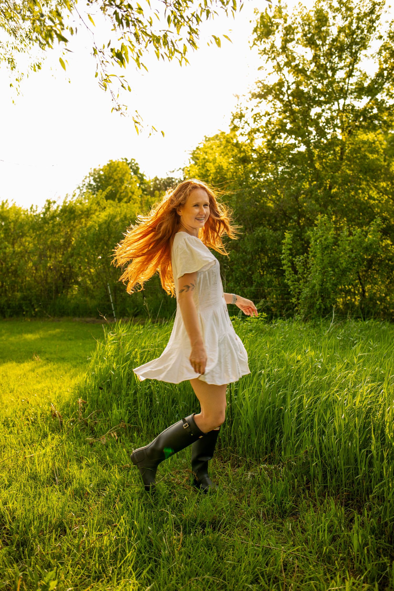 Engagement Photos and Senior photos in Des Moines, Iowa | Romantic & Timeless Couples Photography