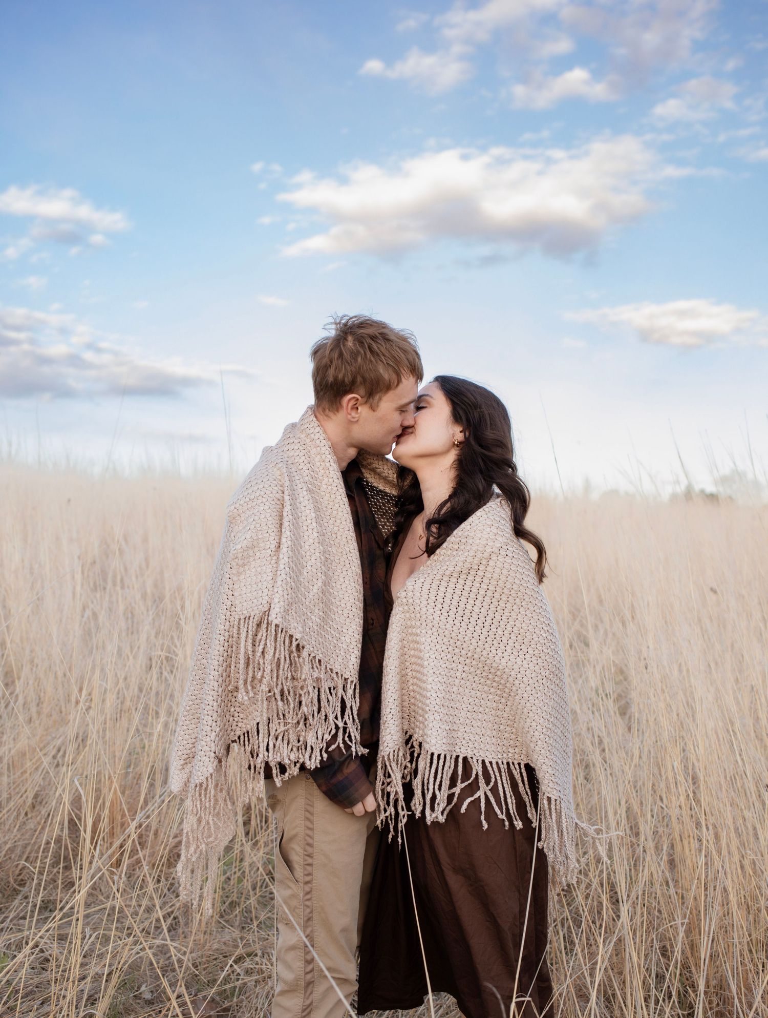Engagement Photos and Senior photos in Des Moines, Iowa | Romantic & Timeless Couples Photography