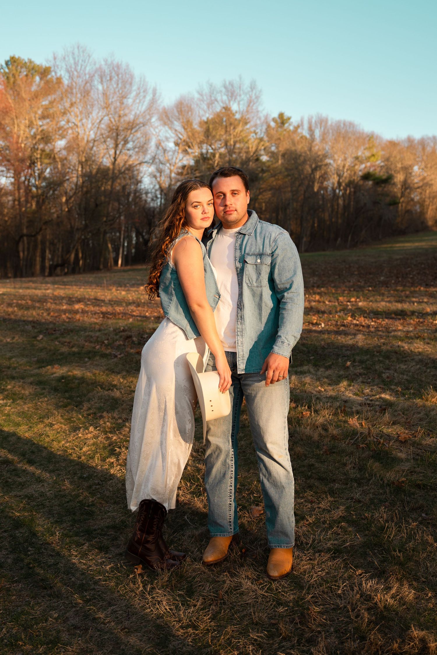 golden hour portraits of a couple in Gloucester, massachusetts