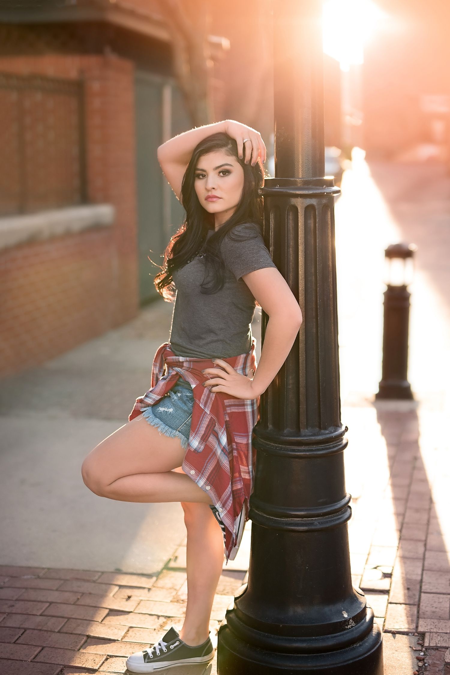 Senior girl golden hour