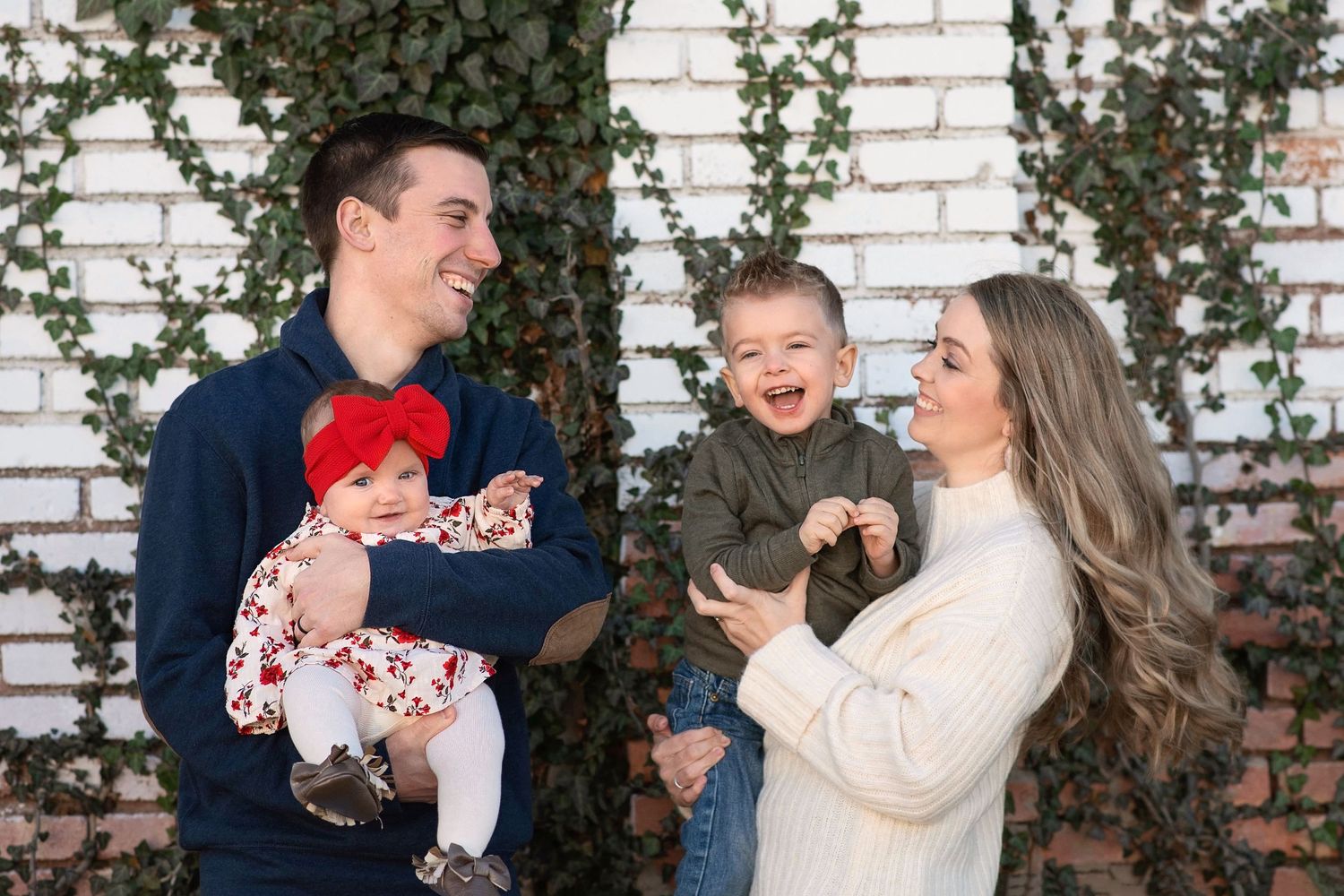 Beautiful family of 4