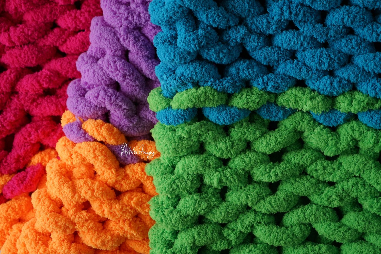 Creative commercial session of a hand-made knitted blanket taken by Artifex Imaging in Bakersfield, CA. for Etsy shop Jenitco.