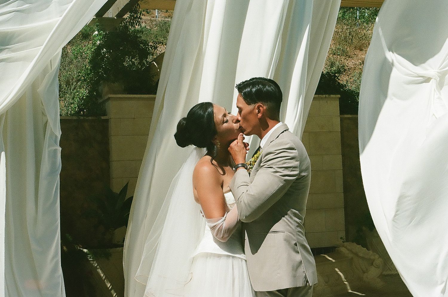 Editorial Luxury Wedding Photographer in Tri-Cities, Portland, and Seattle by Britt Egan Photography – Romantic, Honest, Timeless
