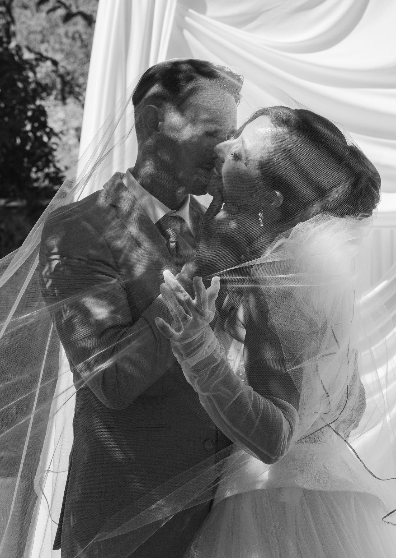 Editorial Luxury Wedding Photographer in Tri-Cities, Portland, and Seattle by Britt Egan Photography – Romantic, Honest, Timeless