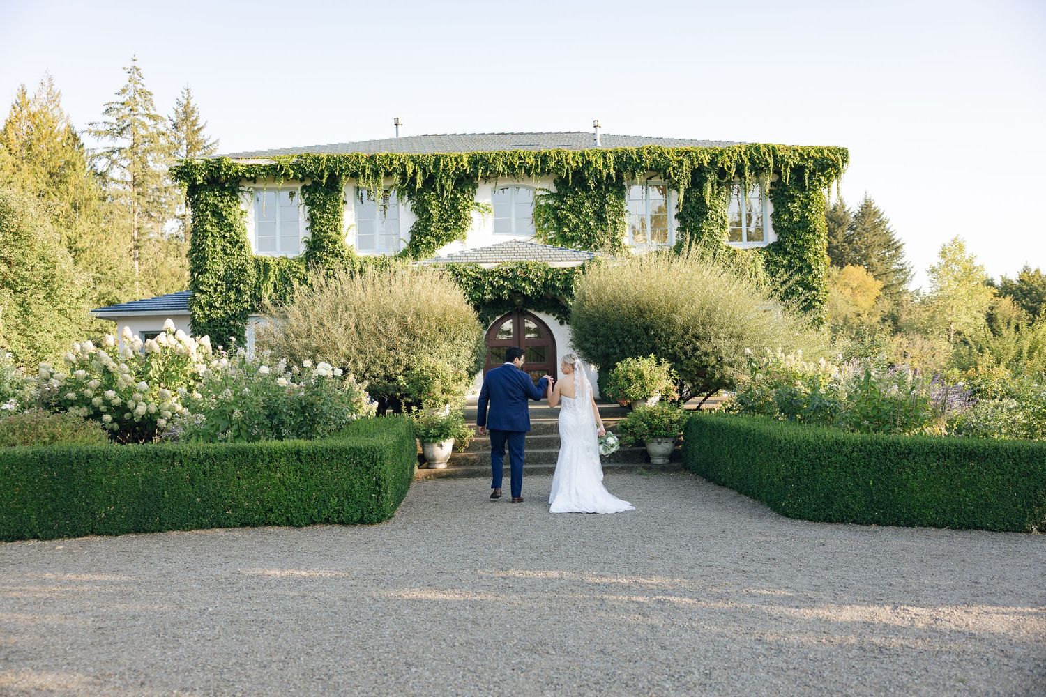 Timeless Romantic Wedding Photography in the PNW and California by Britt Egan Photography – Honest, Editorial, Luxury