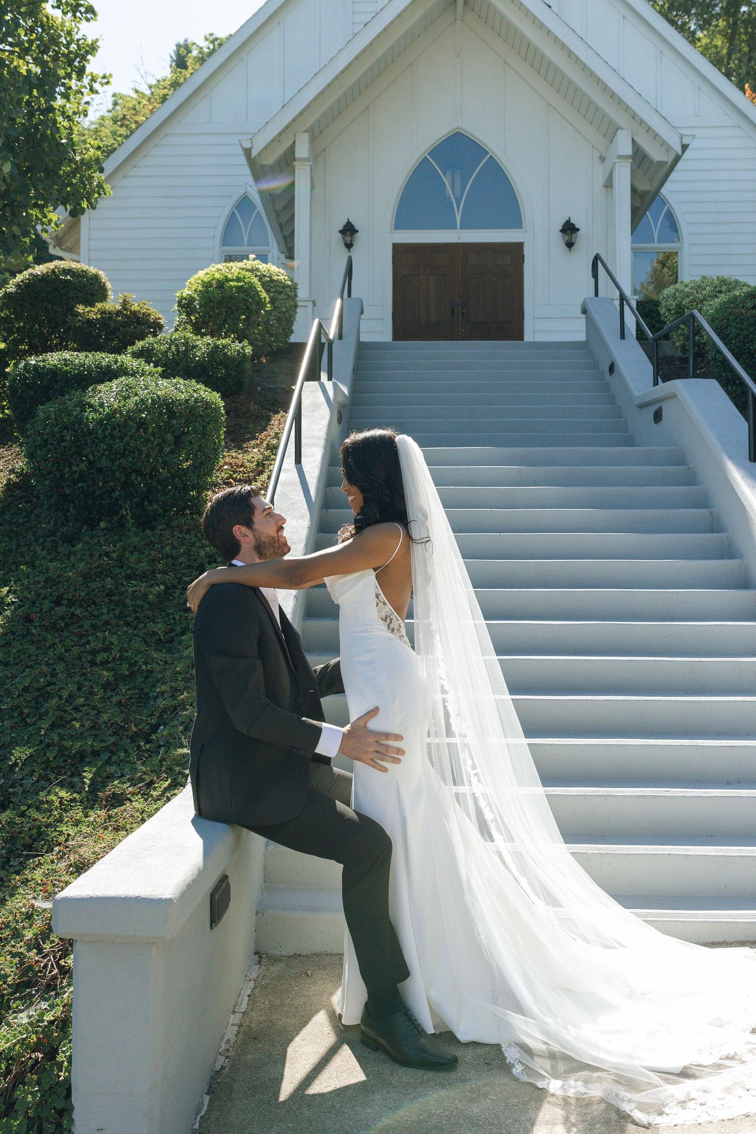 Editorial Luxury Wedding Photographer in Tri-Cities, Portland, and Seattle by Britt Egan Photography – Romantic, Honest, Timeless