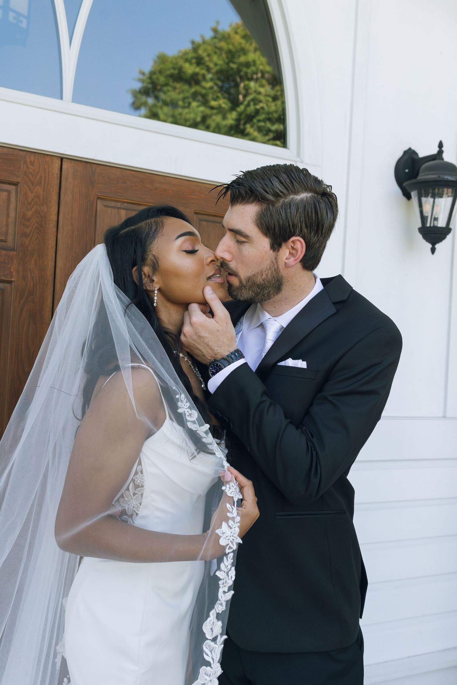 Editorial Luxury Wedding Photographer in Tri-Cities, Portland, and Seattle by Britt Egan Photography – Romantic, Honest, Timeless