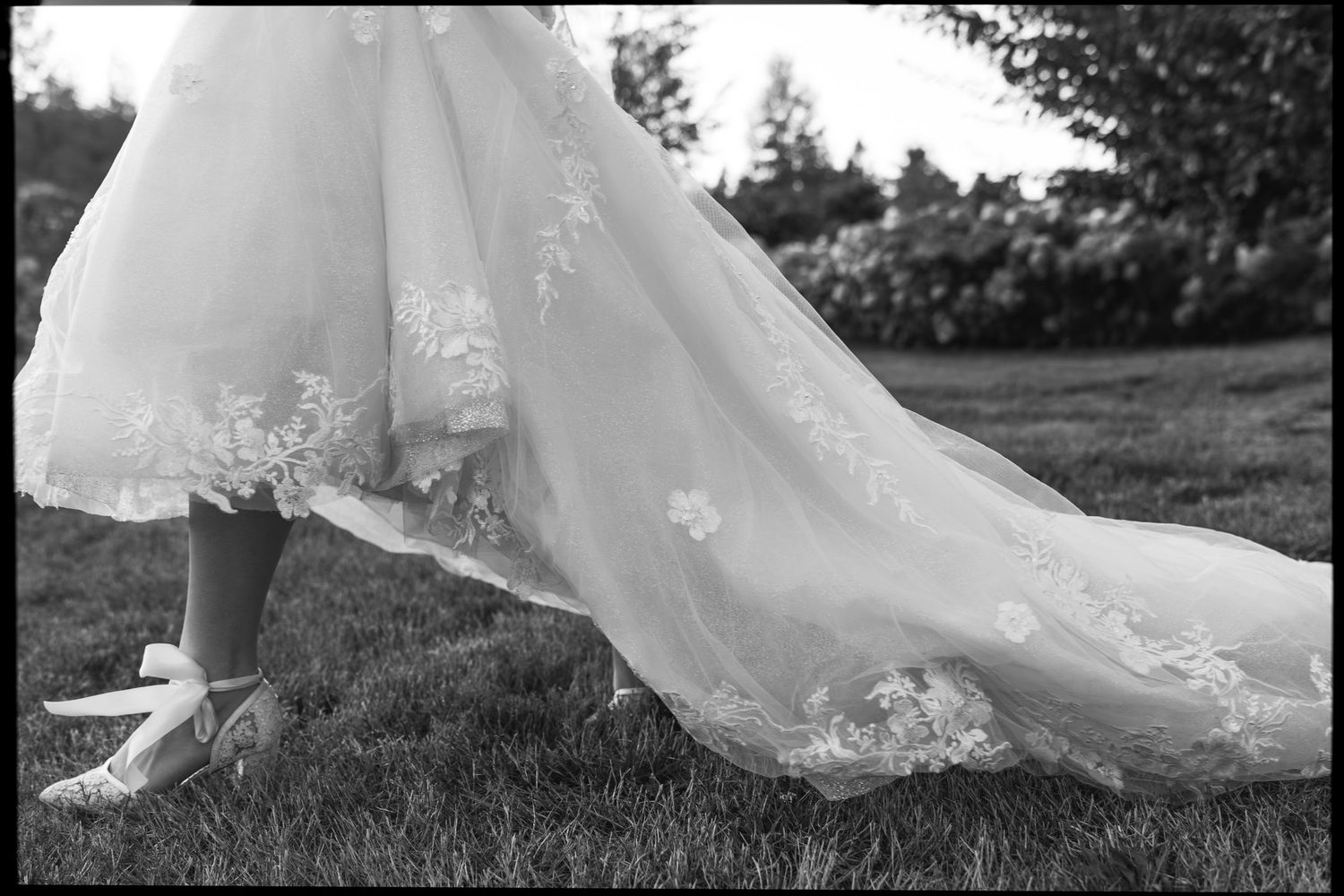 Timeless Romantic Wedding Photography in the PNW and California by Britt Egan Photography – Honest, Editorial, Luxury