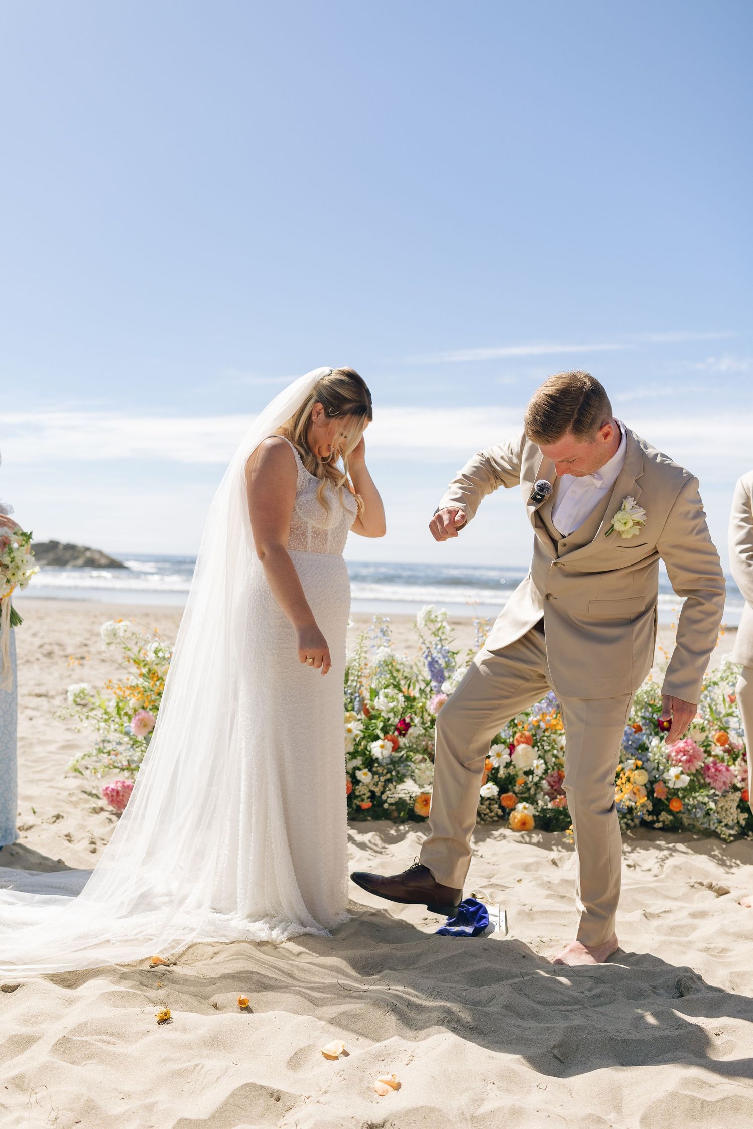 Editorial Luxury Wedding Photographer in Tri-Cities, Portland, and Seattle by Britt Egan Photography – Romantic, Honest, Timeless