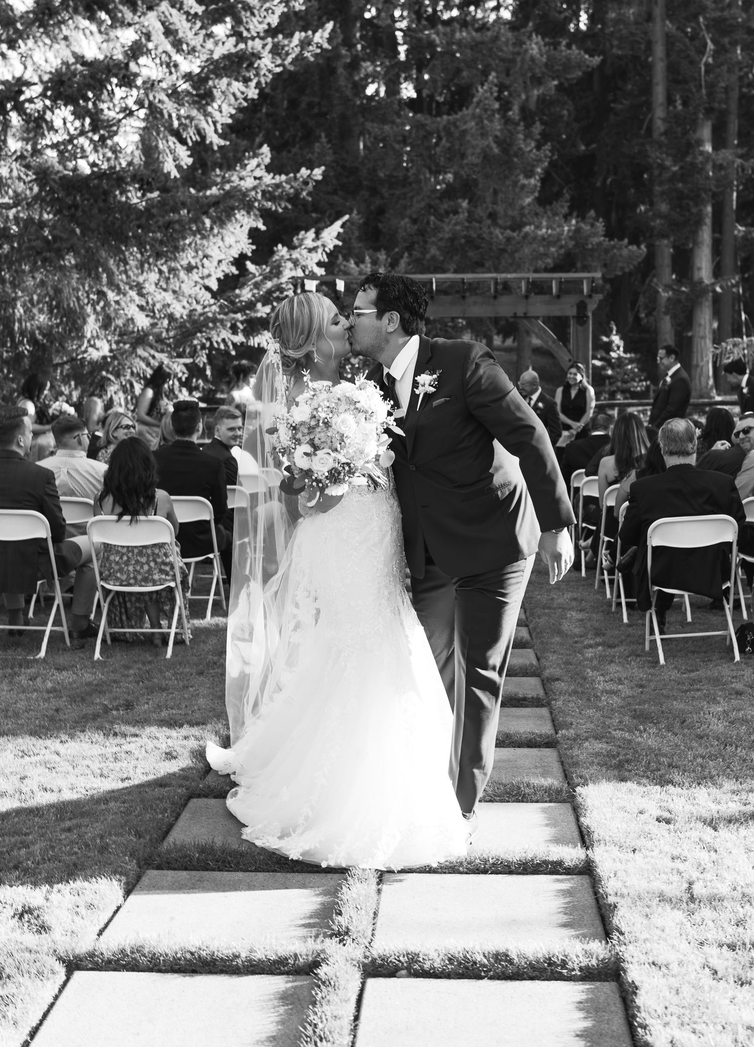 Timeless Romantic Wedding Photography in the PNW and California by Britt Egan Photography – Honest, Editorial, Luxury